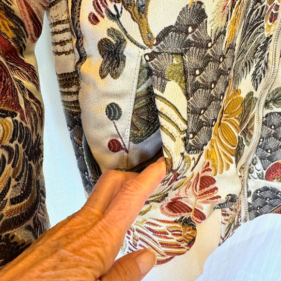 Japanese Brand Streetwear Embroidered Bomber Jacket with Pockets - Picture 5 of 11